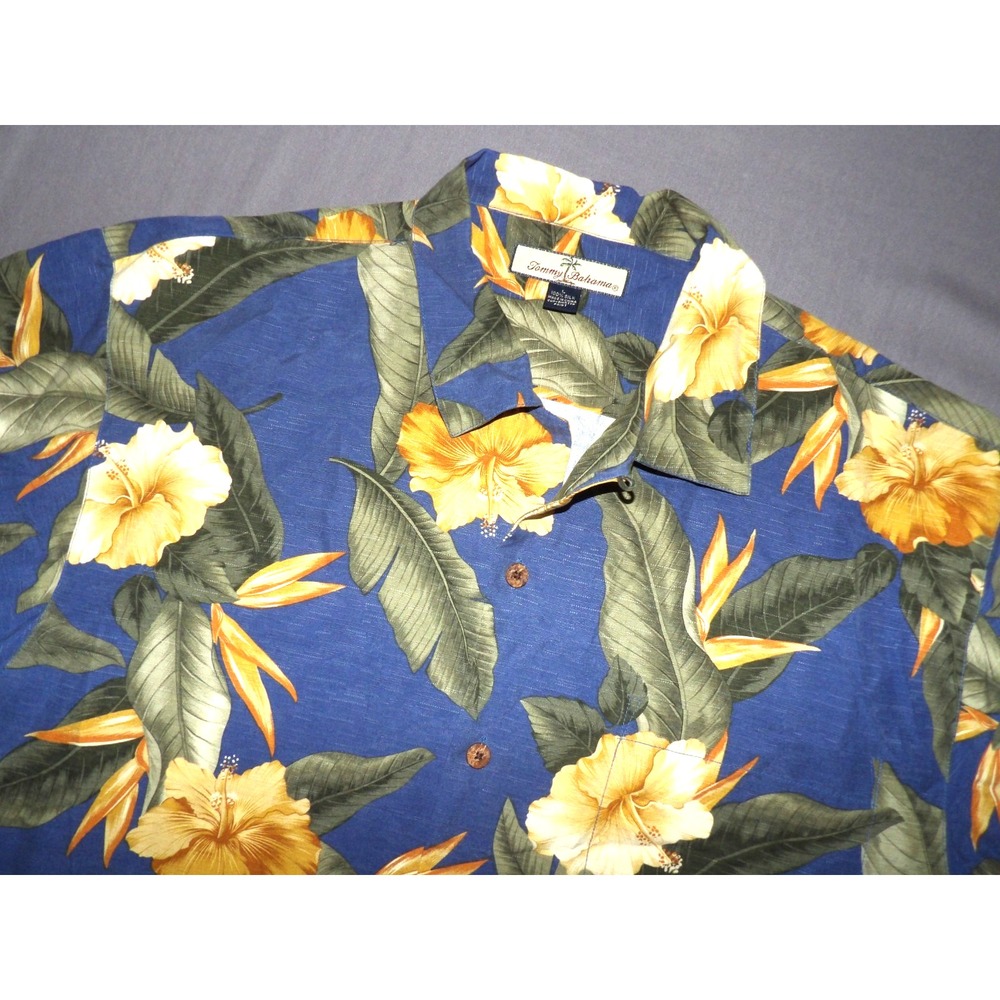 Tommy Bahama 100% Silk Short Sleeved Button Up Floral Hawaiian Shirt Men's Large